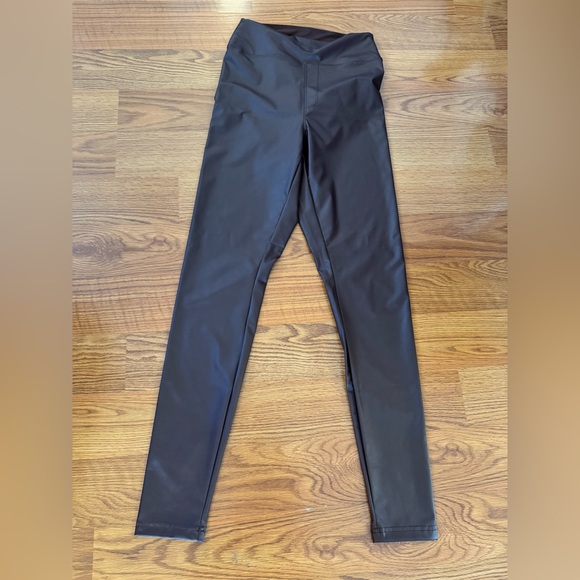 aerie Pants - Offline by Aarie Medium Black leggings